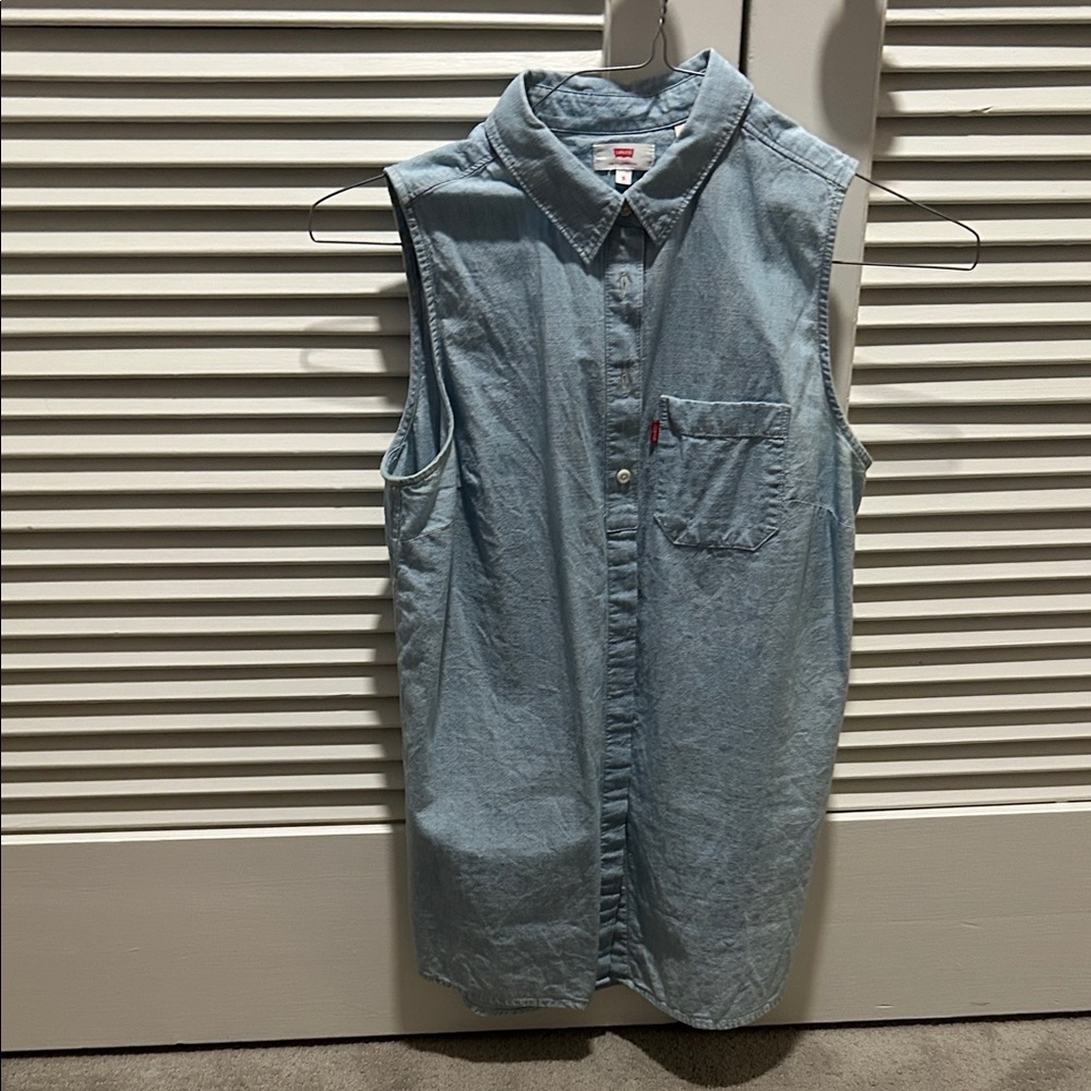 Levi's Light Blue Sleeveless Denim Shirt